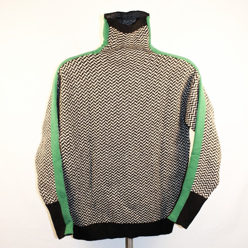 XL Black, White, and Green Turtle Neck Sweater.  No Brand.